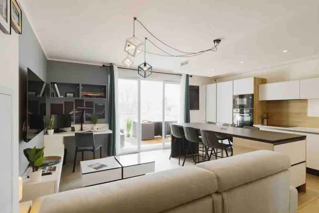 Logement Moderne Luxueux Parking Ac Cote De La Mer 尼斯 外观 照片